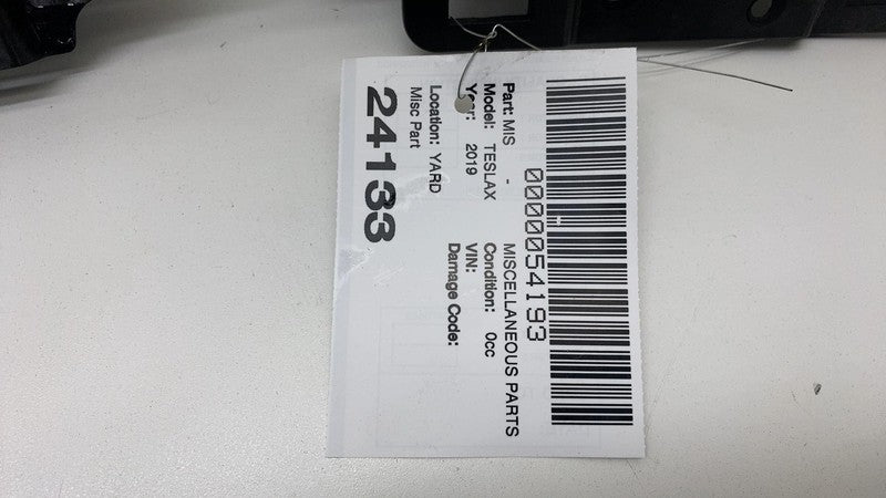 104277411D 2016-2020 Tesla Model X SET of Dash A/C Air Vent Outlet Dashboard Trim Panel OEM