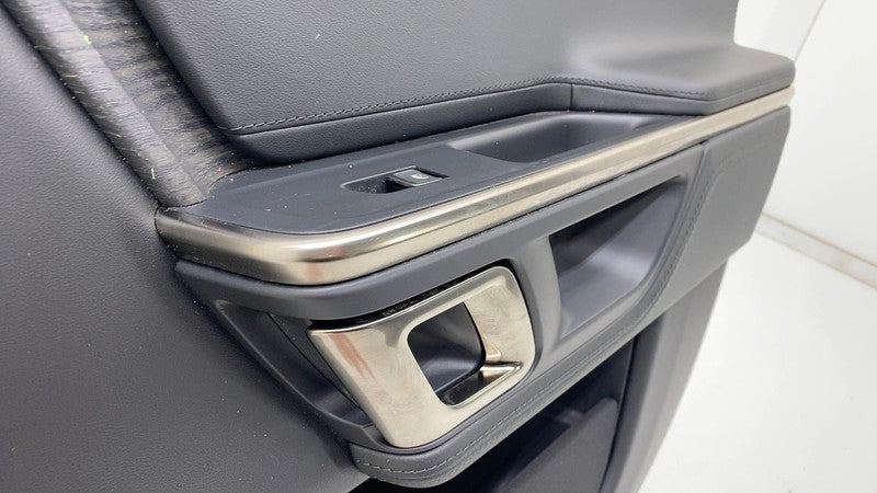 PT00001155 ⭕ 22-24 Rivian R1T R1S Front Passenger Door Trim Panel Cover Right RH PT00001155