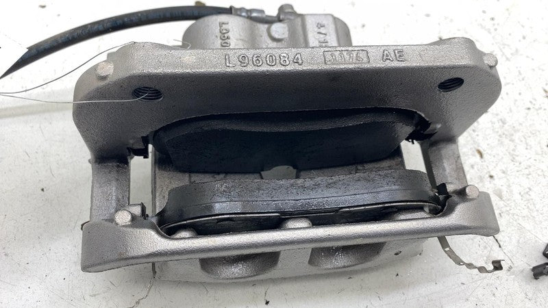 Caliper VOLKSWAGEN ID4 Right 25