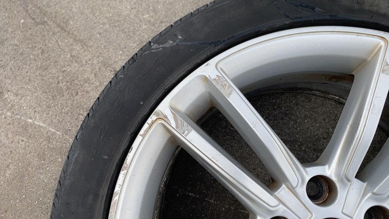 ⭕ 12-15 Model S MS Wheel Rim 19x8.0+40mm + Pirelli Tire 245/45 R19 600