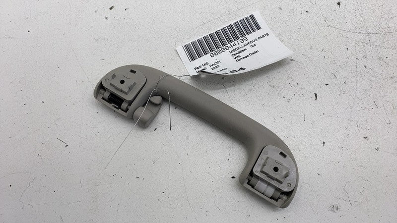 5XQ46TRMAA ⭕ 17-24 Chrysler Pacifica Headliner Left or Right Roof Grip Handle 5XQ46TRMAA