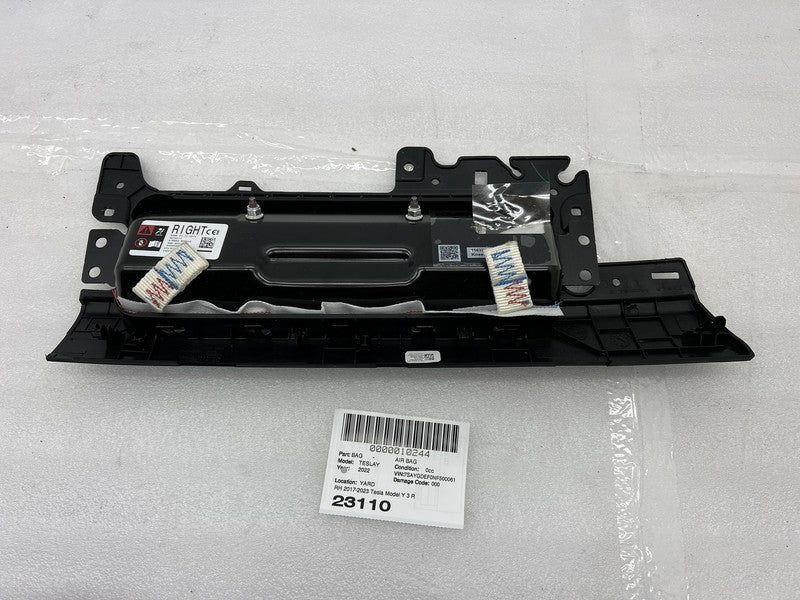 1077826 00 D ❇️17-23 Tesla Model Y 3 Right Knee Airbag Passenger Safety Module RH OEM 1077826