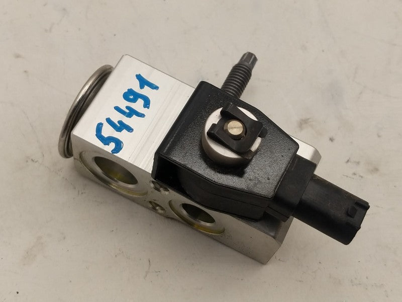 1101878 00 A ⭕ 17-23 Model 3 Air Conditioner HVAC Heater Core Valve Tube Sensor 1101878-00-A