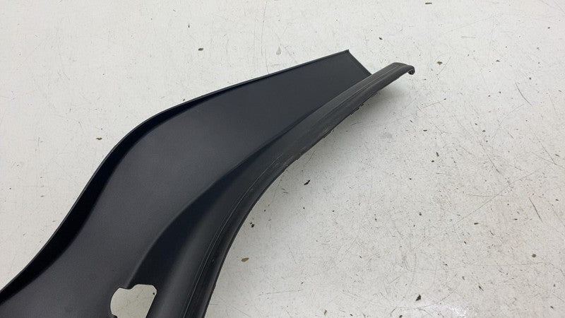 ⭕ 25-26 Tesla Model Y Rear Right Liftgate Trough Trim Cover Panel 1947