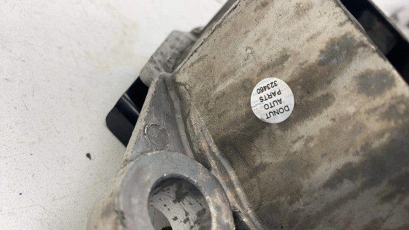 ⭕ 2021-2023 Polestar 2 Front Right Side Engine Motor Mount Bracket Insulator OEM