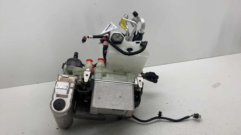 21-25 Model 3 Supermanifold Refrigerant Chiller + Coolant Reservoir 15