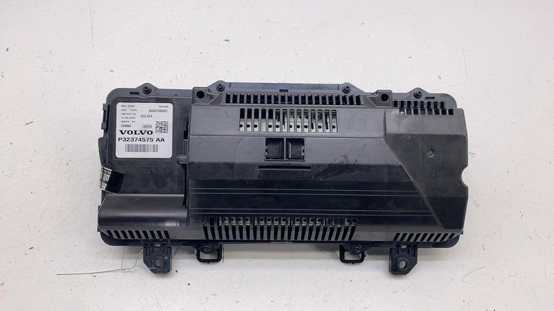 Info-gps-tv Screen POLESTAR 2 23