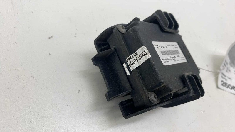 ⭕ 12-17 Tesla Model S Homelink Computer Garage Door Opener Module 1005