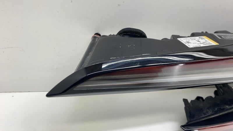 1691500-00-F ⭕ 24-25 Model 3 Rear Passenger Taillight Quarter Tail Lamp Right RH 1691500-00-F