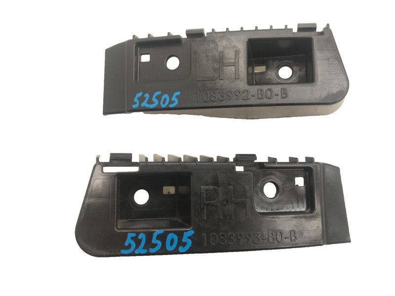 1083992 B0 B 17-23 Model 3 Rear Left/Right Bumper Taillight Bracket 1083992-B0-B/1083993-B0-B
