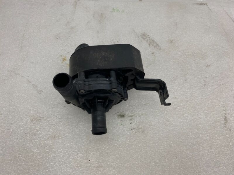 2012-2020 Tesla Model S MS Cooling System Pump Motor Inverter Coolant Assembly