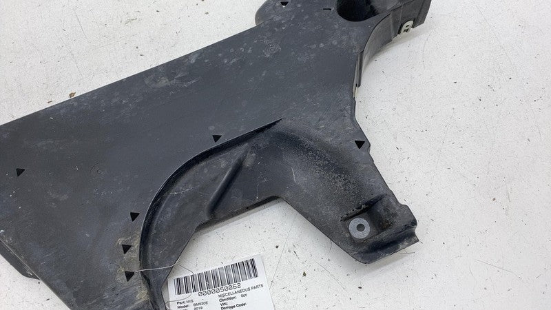 7351450 2018-2020 BMW 530e G30 Passenger Side Under Body Shield Panel Liner Right RH OEM