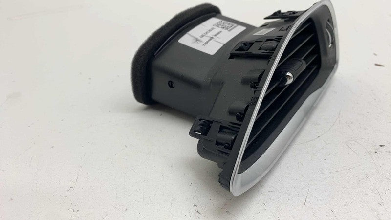 6EC02TRM AB ⭕ 2017-2025 Chrysler Pacifica Front Right Side Outer Air Vent Grille 6EC02TRMAB