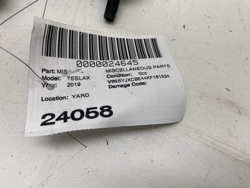 2016-2020 Tesla Model X Rear Suspension Stabilizer Sway Bar Stabar End Link Assy
