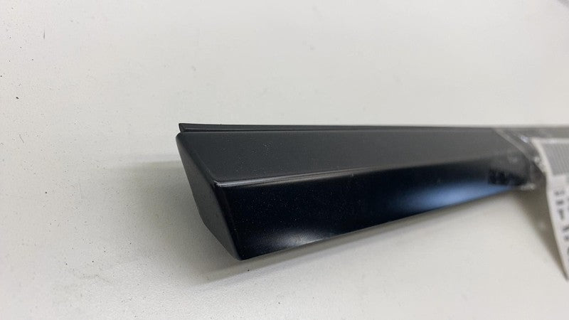 ⭕ 2020-2024 Tesla Model Y Front Right Door Window Outer Belt Assy 1495