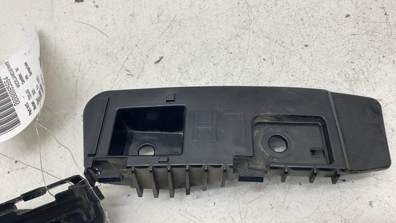 1083990-00-K ⭕ 2017-2023 Model 3 Rear Left Retainer Wing & Tail Light Bracket LH 1083990-00-K