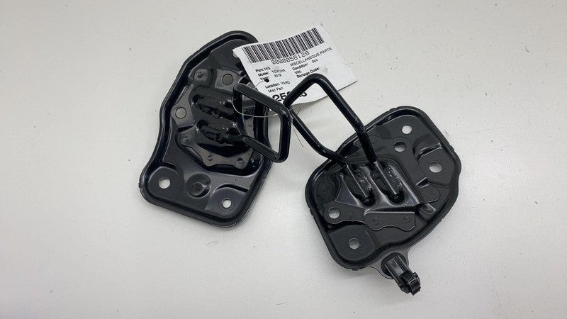 ⭕ 2018-2022 Toyota C-HR Rear 2nd Second Row Left & Right Seat Lock Lat