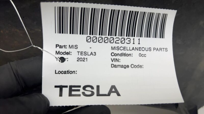 1084174 A0 C 17-23 Model 3 Front Bumper Lower Valance Under Tray Diffuser Shield 1084174-A0-C