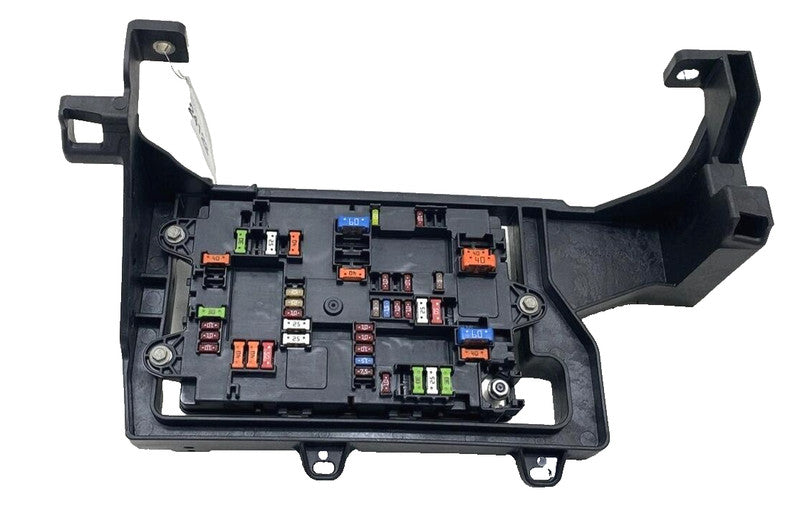 ⭕ 2022-2024 Rivian R1T R1S Right Cabin Fuse Relay Junction Box RH PT00