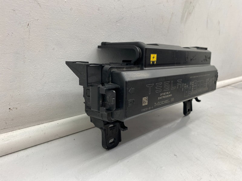 1119059 00 A 16-20 Model S 12V Front Frunk eFuse Fusebox Relay Junction Box Unit 1119059-00-A