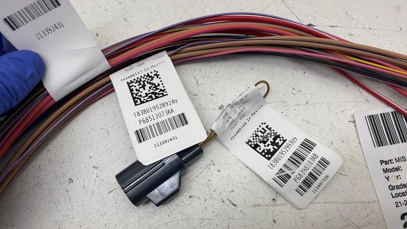 ⭕ 2021-2024 RAM 3500 Auxiliary Power Distribution Center Kit Mopar P68