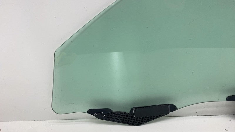 E9 43R-014955 ⭕ 2020-2021 Tesla Model Y Front Passenger Door Window Glass Right (Single Pane)