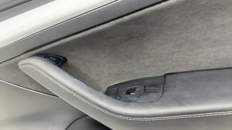 ⭕ 21-23 Model 3 Front Passenger Side Interior Door Panel Trim Card Right White