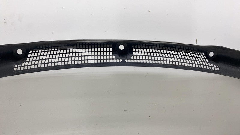 ⭕ 2014-2021 BMW i3 I01 Front Windshield Cowl Grille Vent Panel Cover 5