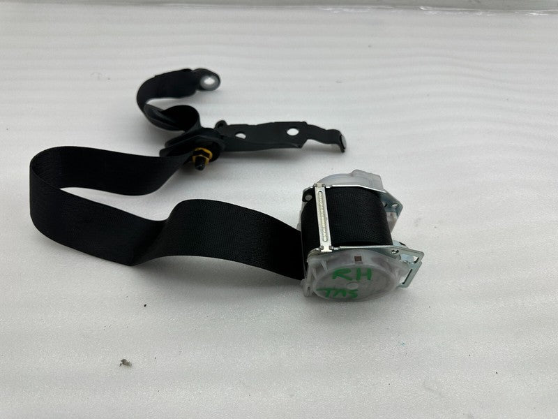 2456529-AE ⭕ 12-20 Tesla Model S Rear Passenger Side 1st Row Seat Belt & Retractor Right