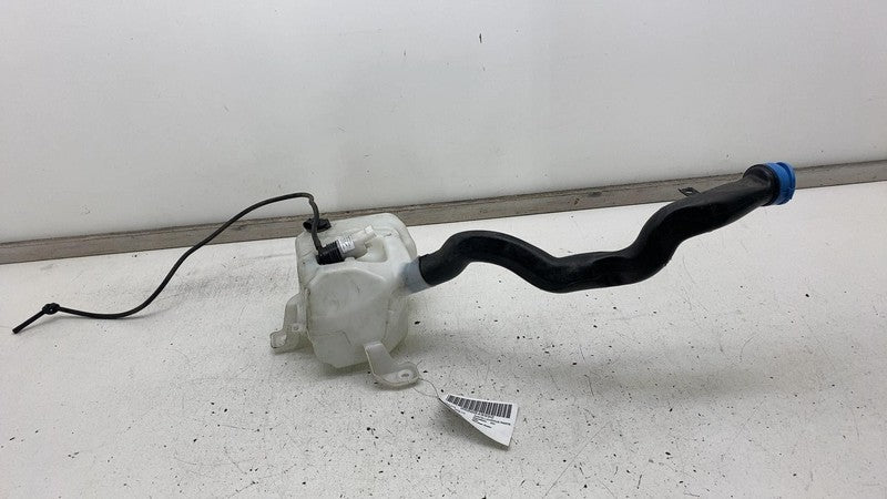 105676700B 2016-2020 Tesla Model X MX Windshield Washer Bottle Reservoir Tank w/ Motor Pump