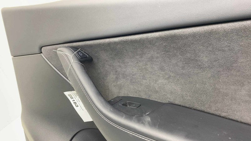 ⭕ 20-24 Model Y MY Front Passenger Door Panel Trim Card Cover Right 14