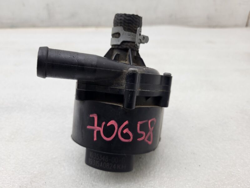 2016-2020 Tesla Model S X Cooling System Auxiliary Water Coolant Pump FWD Assy