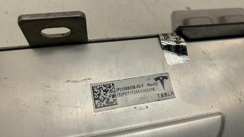 1098054 00 A 2017-2020 Tesla Model 3 Autopilot Media Control Module MCU / ADAS Computer Assy