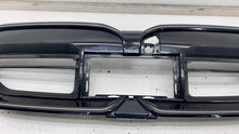 ⭕2024 2025 BMW 5-Series I5 M5 M60 Front Bumper Center Upper Grille 5113185178-11