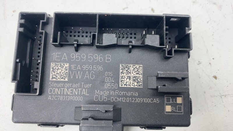 ⭕2021-2023 Volkswagen ID.4 Rear Passenger Window Control Module Right 