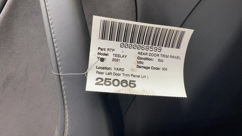1498484-00-A ⭕ 20-24 Tesla Model Y Rear Driver Side Interior Door Panel Trim Card Cover Left