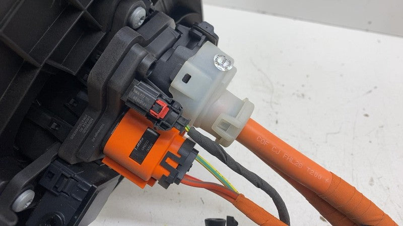 ⭕ 2025 Volkswagen ID.4 High Voltage Chargeport Inlet w/ Cable Harness 
