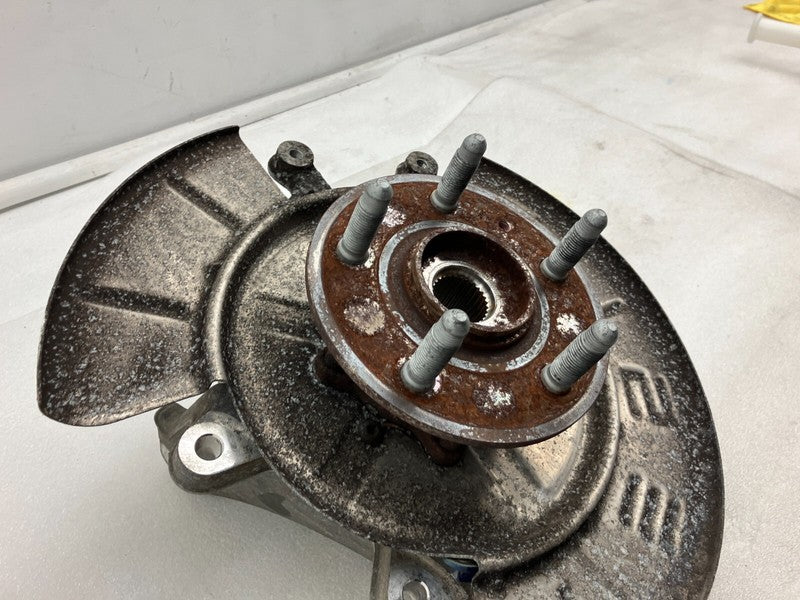 600643300A 16-20 Model S Rear Right Spindle Knuckle w/ Dust Shield & Wheel Hub 6006433-00-A