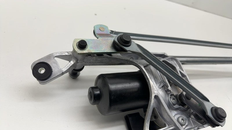761 955 113 ⭕2019-2024 Porsche Cayenne Front Windshield Wiper Motor w/ Linkage OEM 761955113