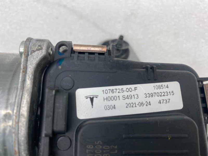 107672500F ⭕ 17-23 Model 3 Front Windshield Wiper Motor & Linkage w/ Module 1076725-00-F