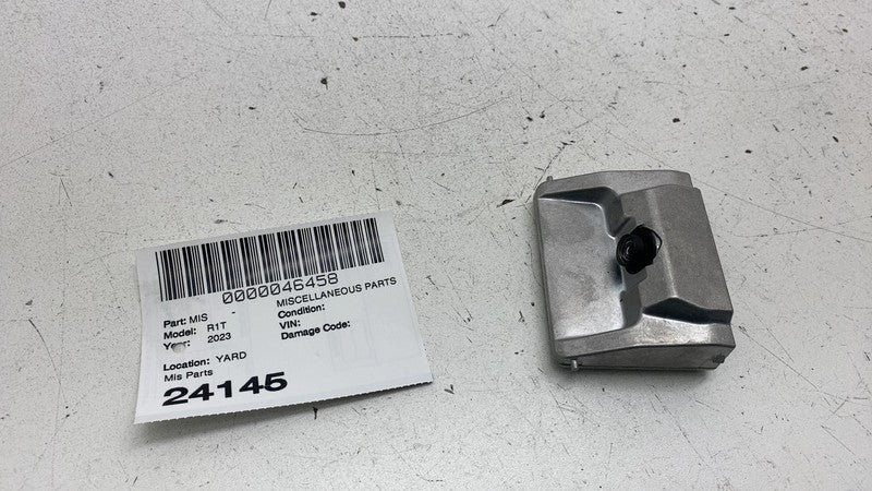 PT00000023E ⭕22-24 Rivian R1T R1S Lane Departure Assist Camera Windshield Mounted PT00000023