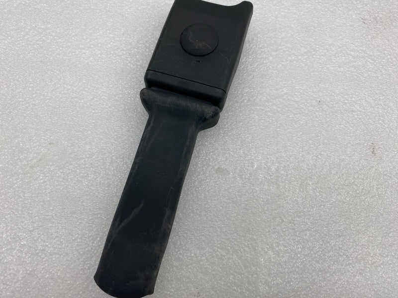 100526500C ⭕ 12-15 Model S Front Right Seat Belt Outboard Lap Pre-Tensioner RH 1005265-00-C
