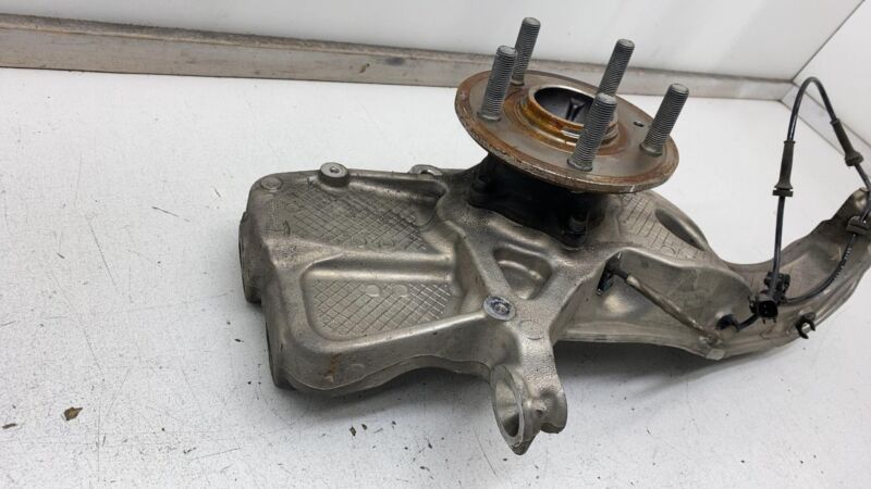 104399900A 2012-2015 Tesla Model S Front Right Spindle Knuckle Wheel Hub + ABS Sensor RWD