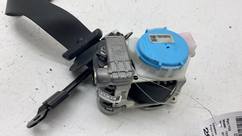 ⭕ 2016-2020 Tesla Model X Front Driver Side 1st Row Seat Belt & Retrac