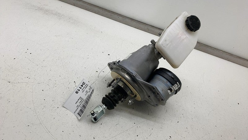 1188671 00 A 2020-2024 Tesla Model Y iBooster Power Brake Booster Master Cylinder Reservoir