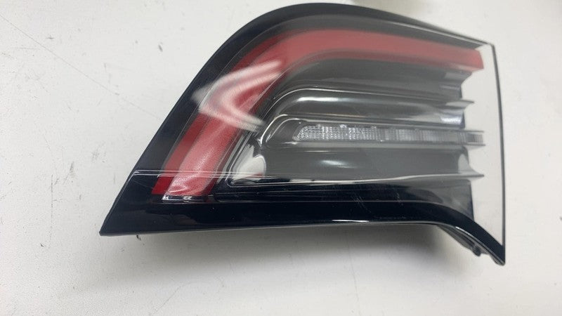 150208900B ⭕ 2020-2024 Model Y Rear Right Inner Taillight LED Tail Lamp 4-Pin 1502089-00-B