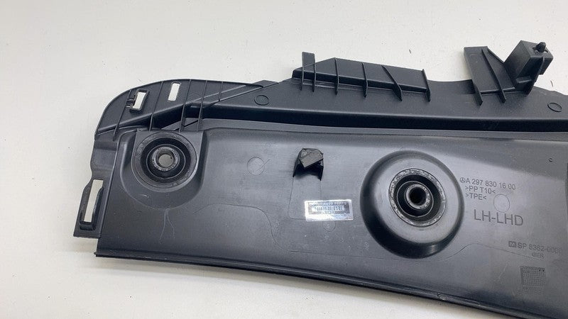 A2978301600 ⭕ 2022 Mercedes-Benz EQS 450+ V297 Front Left Windscreen Wiper Trim A2978301600