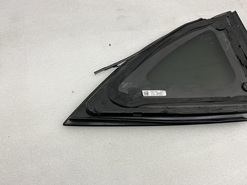 1495741-90-H 2020-2023 Tesla Model Y Rear Passenger Side Quarter Window QTR Glass Right Assy