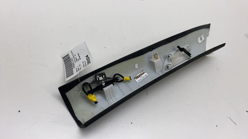 PT00647943A ⭕ 22-24 Rivian R1T R1S Front Right A-Pillar Upper Trim Cover Panel PT00647943-A