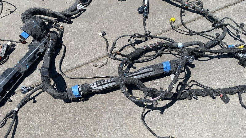 ⭕ 2022-2024 Rivian R1T Body Cabin Main Wiring Harness Cable Wire C3000